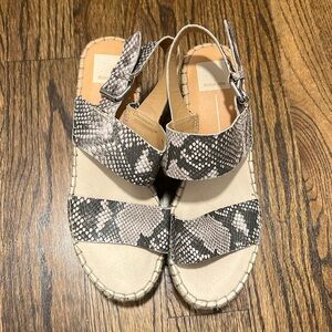 Dolce Vita Espadrille Heel Snake Print Size 9